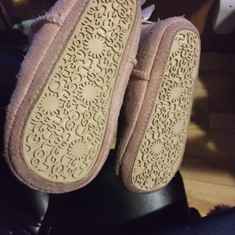 UGG Pink Jessie Bow